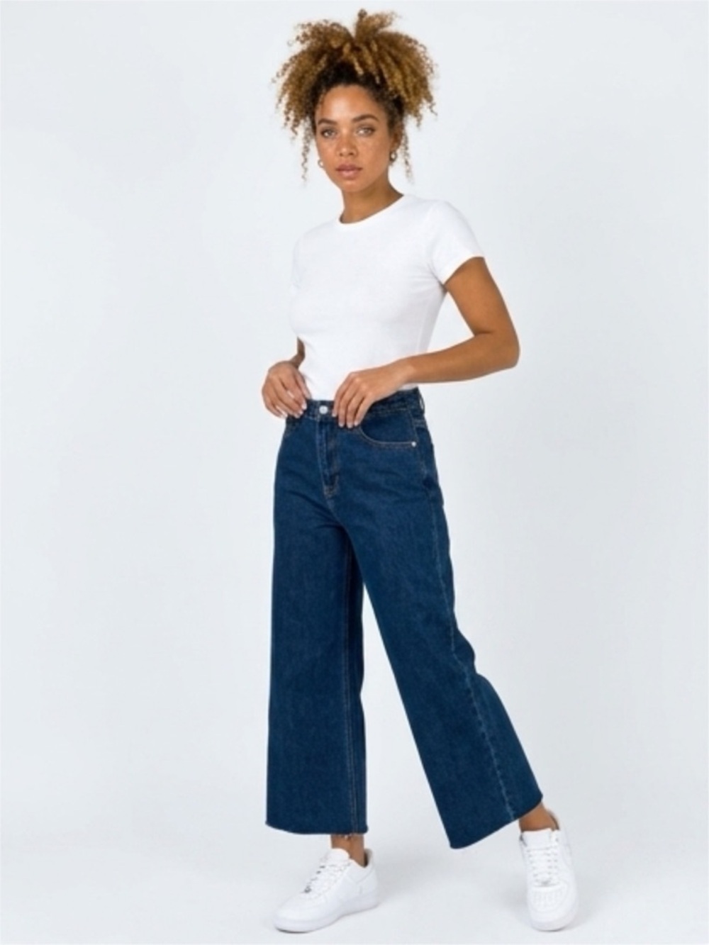 Princess Polly Petite Holly Wide Leg Jeans Dark Wash Raw Hem US 2